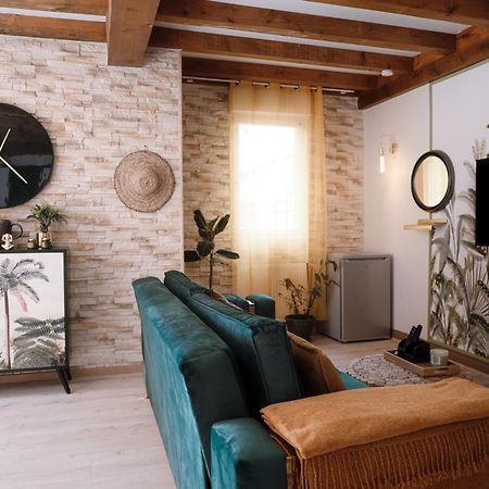 Appart Hotel Le 8 La Suite & Spa - Parking Gratuit - Mâcon Buitenkant foto